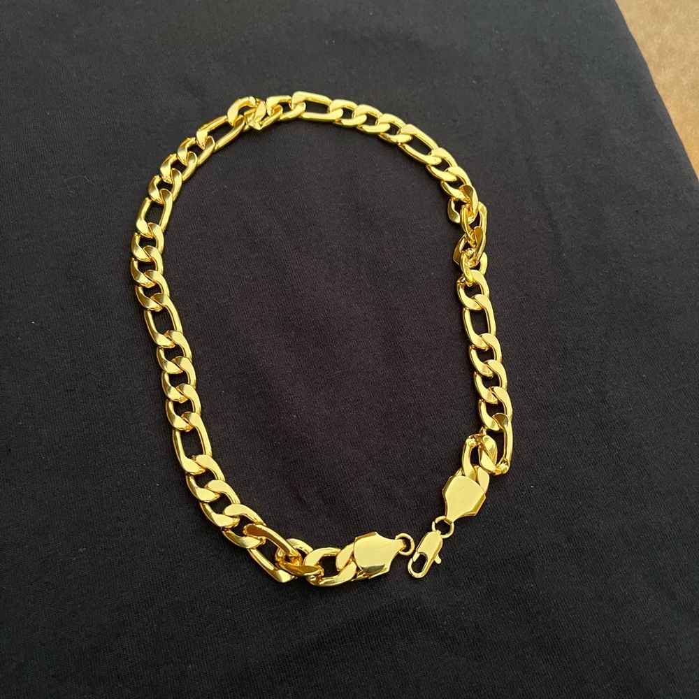 12mm Gold Chain Necklace - Fashionable Accessory Unisex